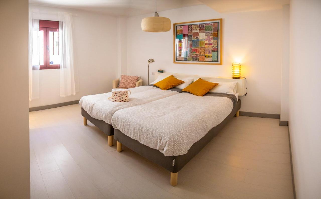 Centuria Macarena, Apartamento Duplex Leilighet Sevilla Eksteriør bilde